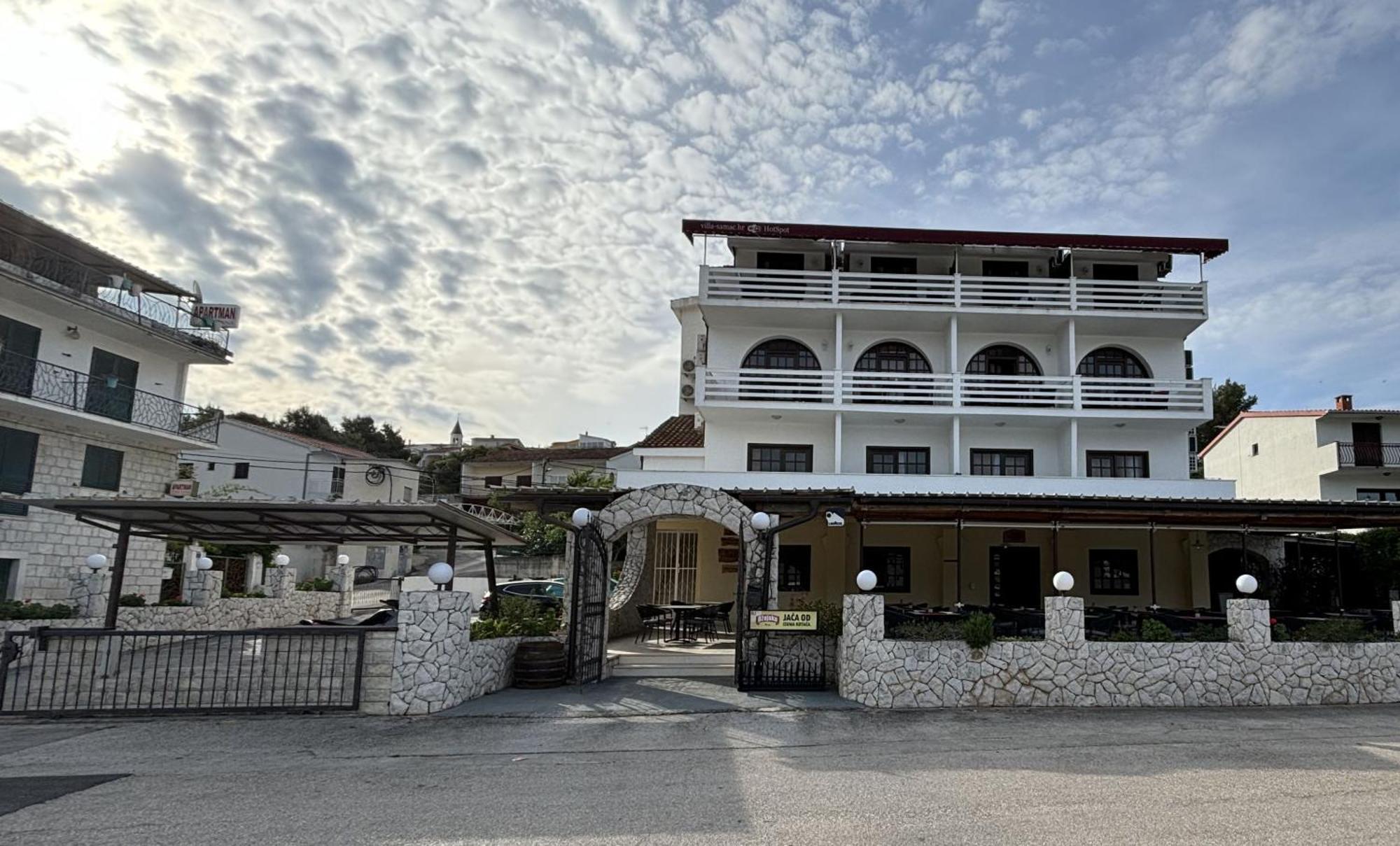Villa Samac Seget Vranjica Bagian luar foto
